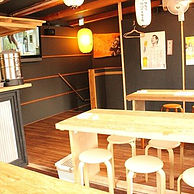 有吉商店 渡辺通り店の店内