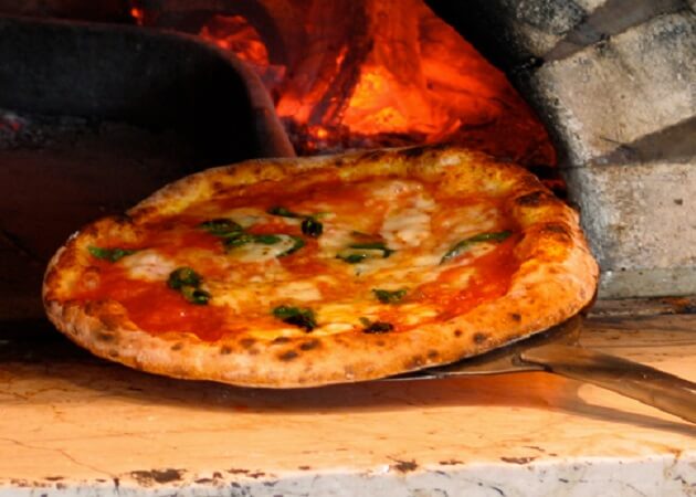 ピッタ ゼロゼロ （Pitta 00）の釜焼きピザ画像