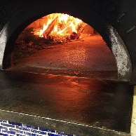 ピッツェリア ナポレターナ ラルデンツァ （Pizzeria Napoletana L Ardenza）のピッツァ専用の薪窯